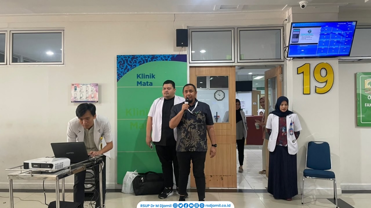 RS M Djamil Edukasi Cara Menjaga Kesehatan Mata dari Paparan Kabut Asap