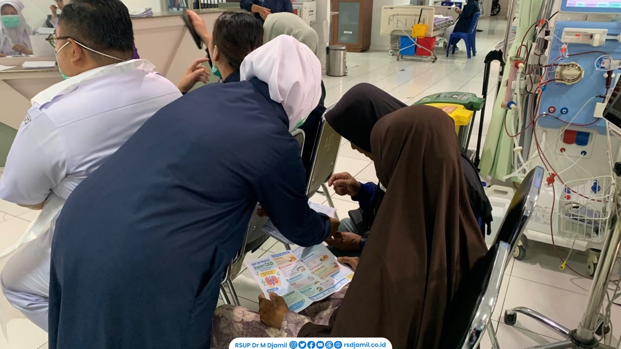 RS M Djamil Edukasi Pasien Hemodialisa tentang Diet dan Nutrisi untuk CKD
