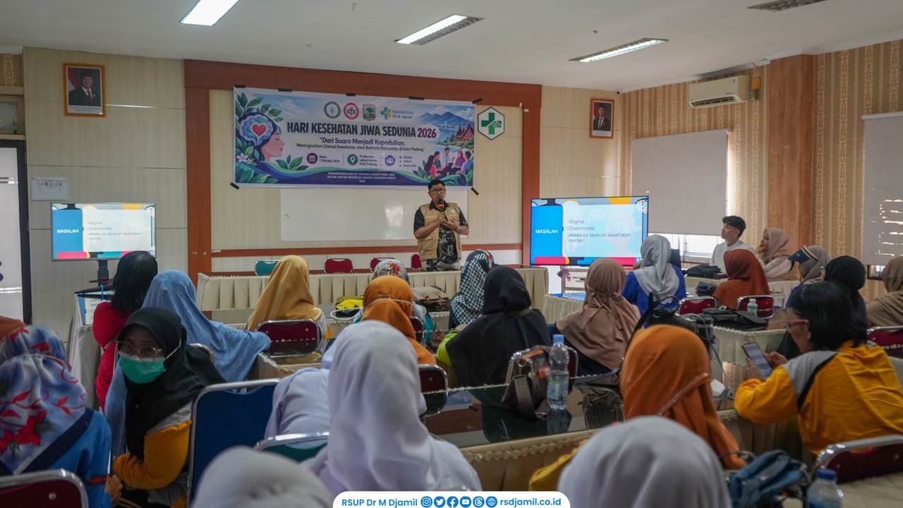 RS M Djamil dan PDSKJ Sumbar Edukasi Kesehatan Jiwa di Puskesmas Lubukbuaya