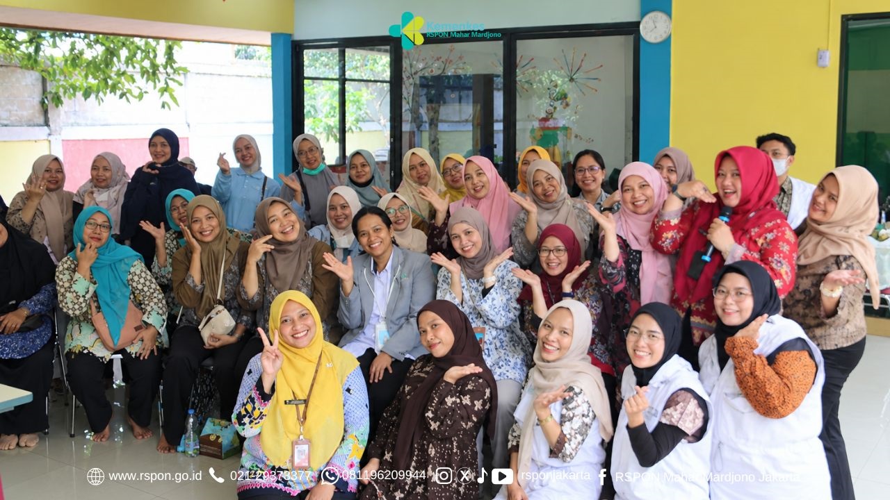RSPON Mahar Mardjono Jakarta x Puskesmas Cakung Menyelenggarakan Kegiatan Pembinaan Caregiver Lansia 