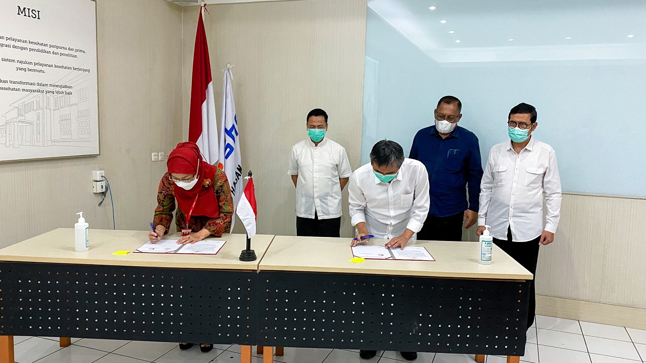 Penandatanganan PKS antara PT. Administr